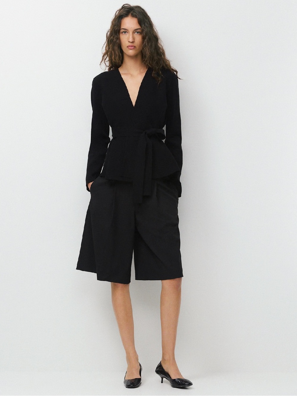 ARITZIA Commuro Cardigan - Wonder Yarn
